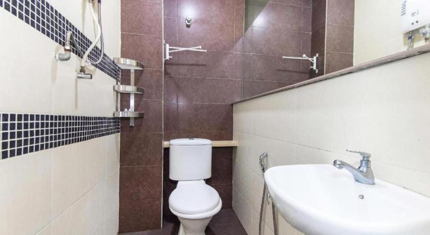 Oyo 90429 Hotel Narasindo كوالالمبور المظهر الخارجي الصورة